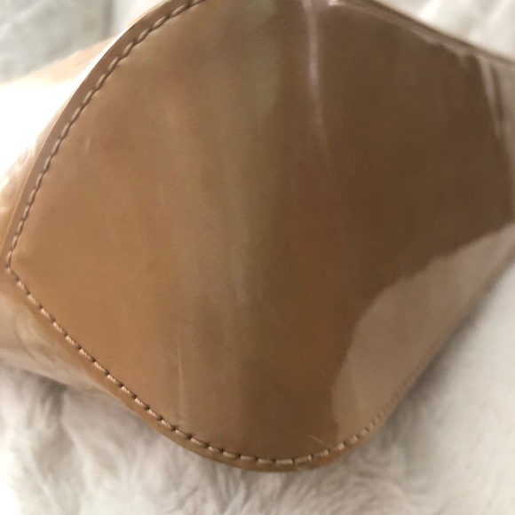 Louis Vuitton Brentwood Vernis Patent Leather, near excellent condition - Picture 5 of 14